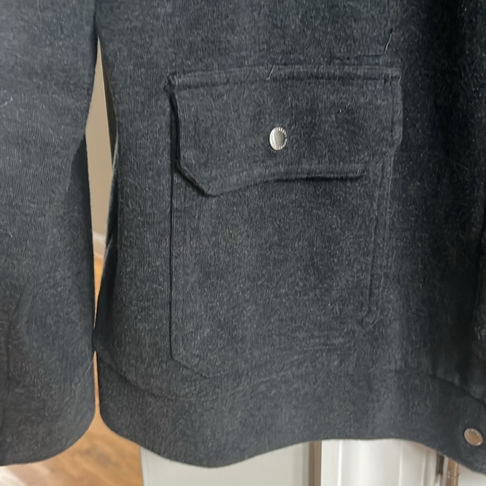 Size Medium Ralph Lauren Jacket - Picture 3 of 4